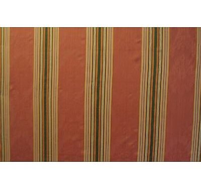 Tissu rayé et damassé sur fond chiné Rouge