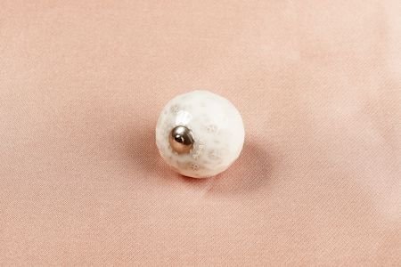 Bouton Boule Blanche Ecrit Argent