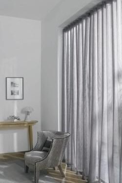 Rideau en voilage de polyester GILL de chez HOULES