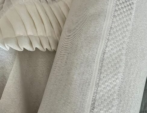 VOILAGES PLISSÉS  SUR MESURE  A L'IDENTIQUE
