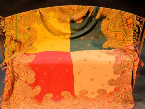 JETÉ DE CANAPÉ JHANSI FEU 150/150