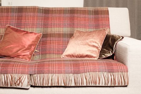 Jeté de canapé 150cmx200cm pure laine jacquard muticolores rouge