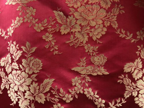 Brocard Roses rouge et vieil or