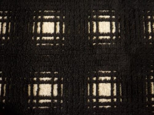 Coupon 3m70 de maille reversible épaisse à carreaux