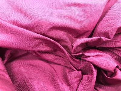Soie Shantung Lisse Cassis